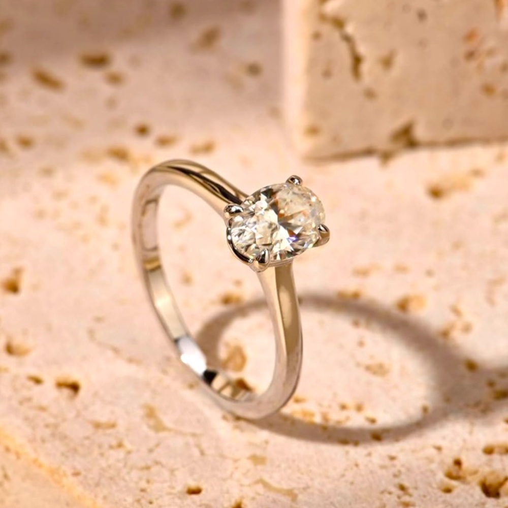 Solitaire Moissanite💍 1 Carat Halo Oval Cut Wedding Engagement Promise R… - Picture 11 of 11